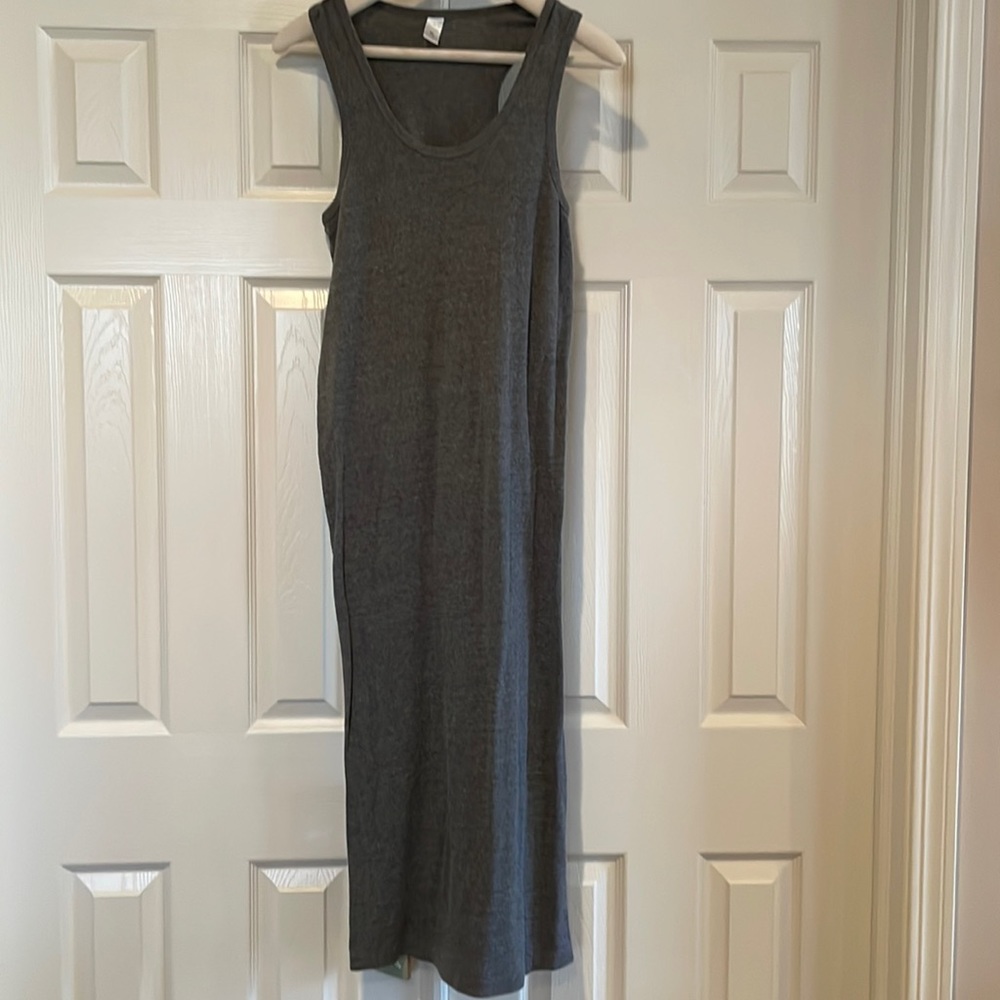 West loop Sleeveless Dress